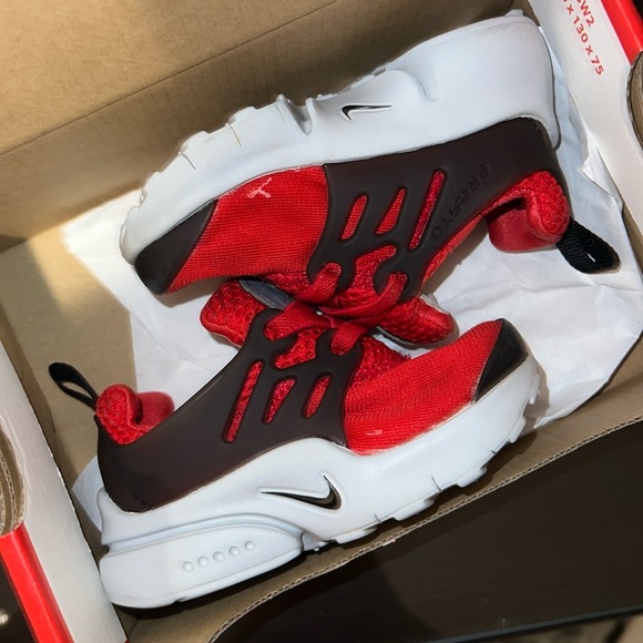 Nike Other - Nike Little Presto TD sneaker 844767-600 Size US 5 C